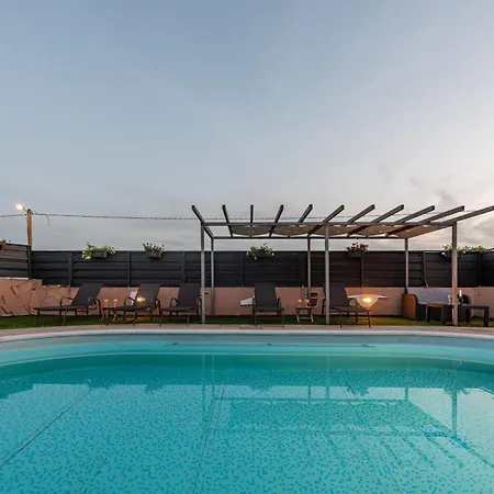 Dandelion Zadarvillas * Nadin