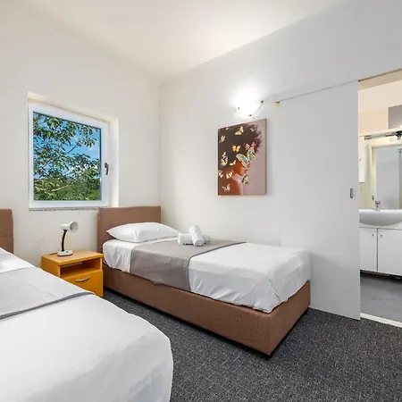 Villa Dandelion Zadarvillas