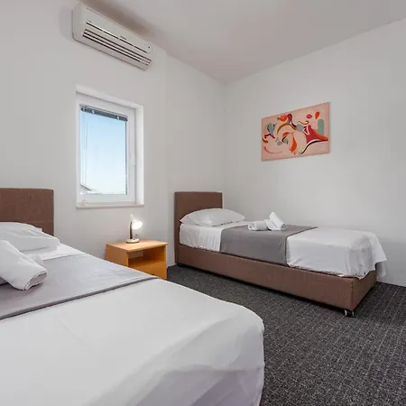 Dandelion Zadarvillas Villa *