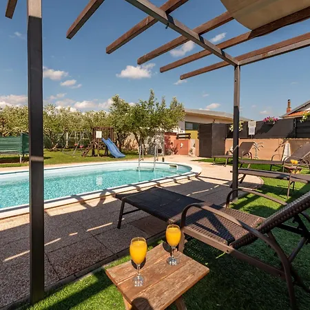 Dandelion Zadarvillas * Nadin